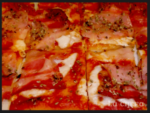 PIZZA BACON Y PAVO