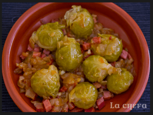 COLES DE BRUSELAS SALTEADAS CON JAMÓN