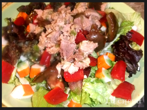 ENSALADA DE ATÚN Y PIMIENTO ROJO