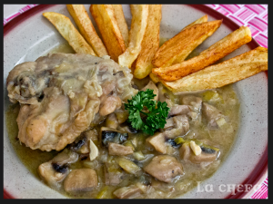 POLLO EN SALSA DE CHAMPIÑONES
