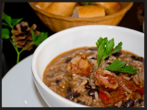 alubias-negras-con-arroz-y-chorizo